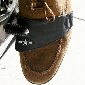 in71-motorcycle-shoe-protection-chaft-gold-black-one-size